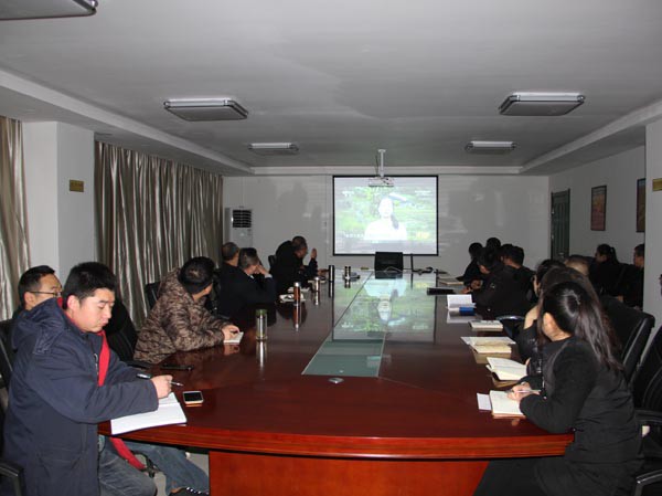 學(xué)時代楷模 學(xué)先進(jìn)事跡 新能源公司黨支部組織召開“主題黨日活動” 學(xué)時代楷模 學(xué)先進(jìn)事跡 新能源公司黨支部組織召開“主題黨日活動”