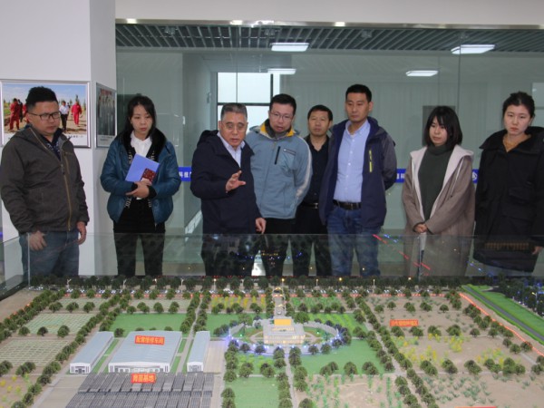 國(guó)家林草局“根在基層”青年調(diào)研組調(diào)研甘肅建投荒漠化防治創(chuàng)新機(jī)制開展情況