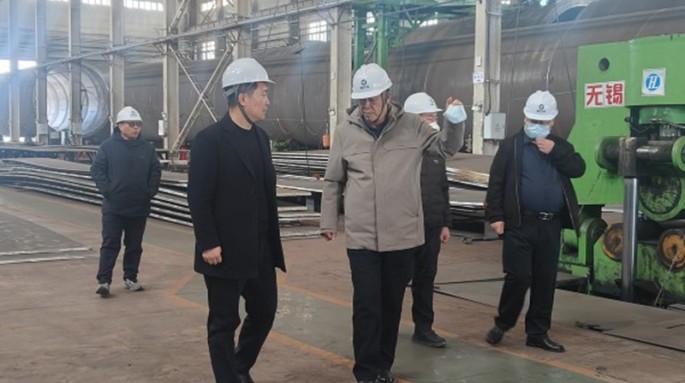 甘肅建投新能源公司與哈密粵江電能源裝備有限公司共謀新能源合作新篇章 甘肅建投新能源公司與哈密粵江電能源裝備有限公司共謀新能源合作新篇章